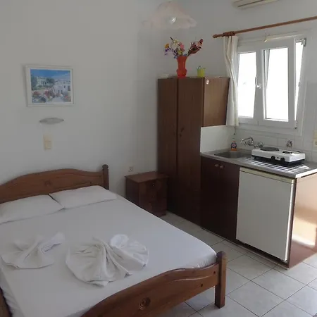 Spyros Guest house *