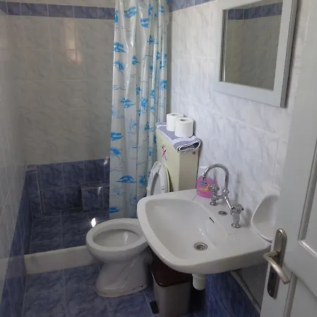 Spyros Guest house